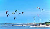 藍天碧海樂遊大安