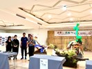 呂芳運老師帶領中台灣支部創作作品「三物一心」