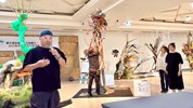 陳建榮老師帶領草秀支部創作作品「線生·木語」